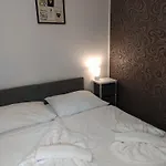 شقة Apartmanovy Dom Fatrapark - Ap 318, Ap 306 Mezonet روجومبيروك
