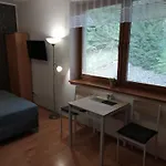 Apartmanovy Dom Fatrapark - Ap 318, Ap 306 Mezonet 아파트 루좀베로크