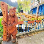 Apartmanovy Dom Fatrapark - Ap 318, Ap 306 Mezonet شقة روجومبيروك