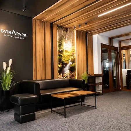 아파트 Apartmanovy Dom Fatrapark - Ap 318, Ap 306 Mezonet 루좀베로크